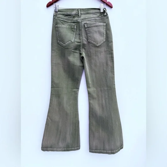 Nicole Miller Artelier Green Flare Jeans Size 27 - Picture 2 of 11